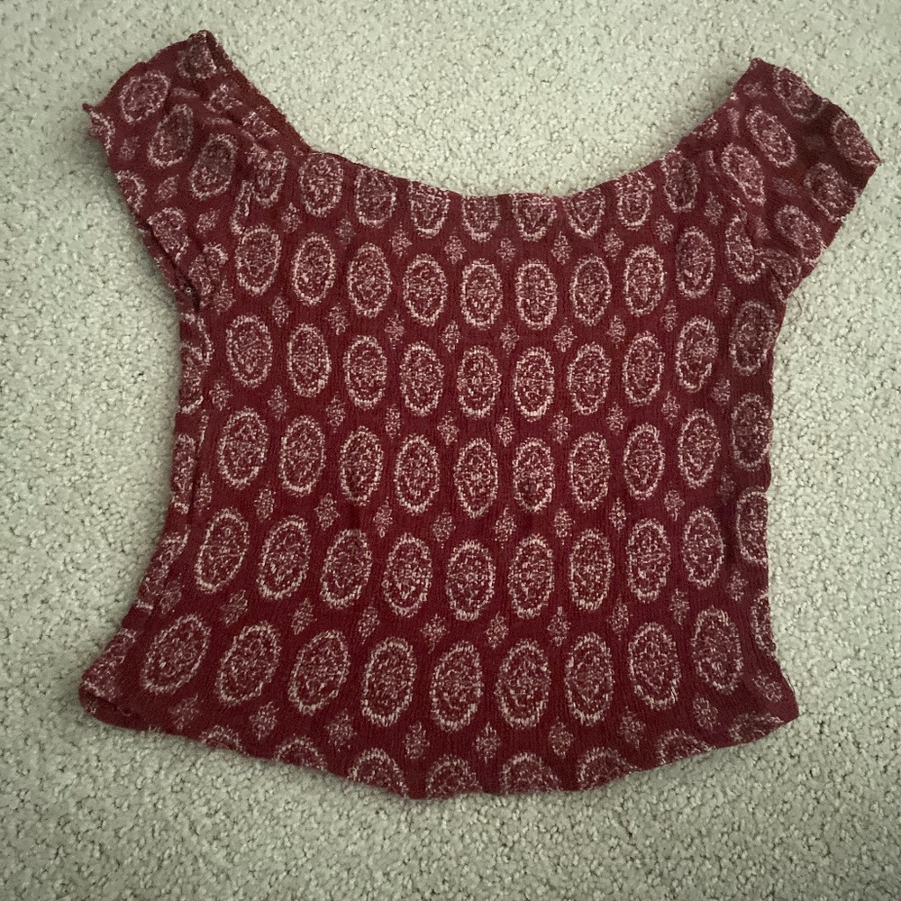 Cropped Pattered Short Sleeve Top